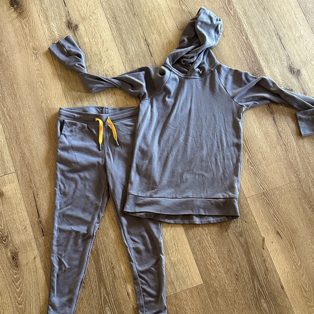 Iksplor Kids Gray 100% Merino Wool Adventure Baselayer